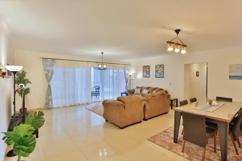 Parkside Boutique 3 Bbr Serviced Apartment - Ocean Blue - Near Airport Каїр Екстер'єр фото